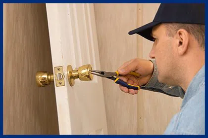 Advantage Locksmith Store North Miami Beach, FL 305-744-5815 - 1-Locksmith